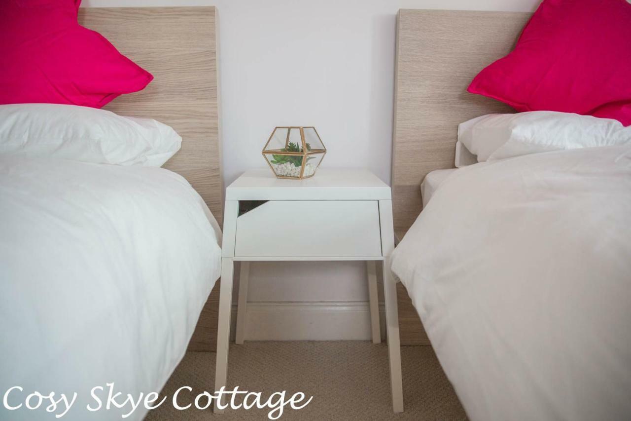 Cosy Skye Cottage Kingsburgh エクステリア 写真