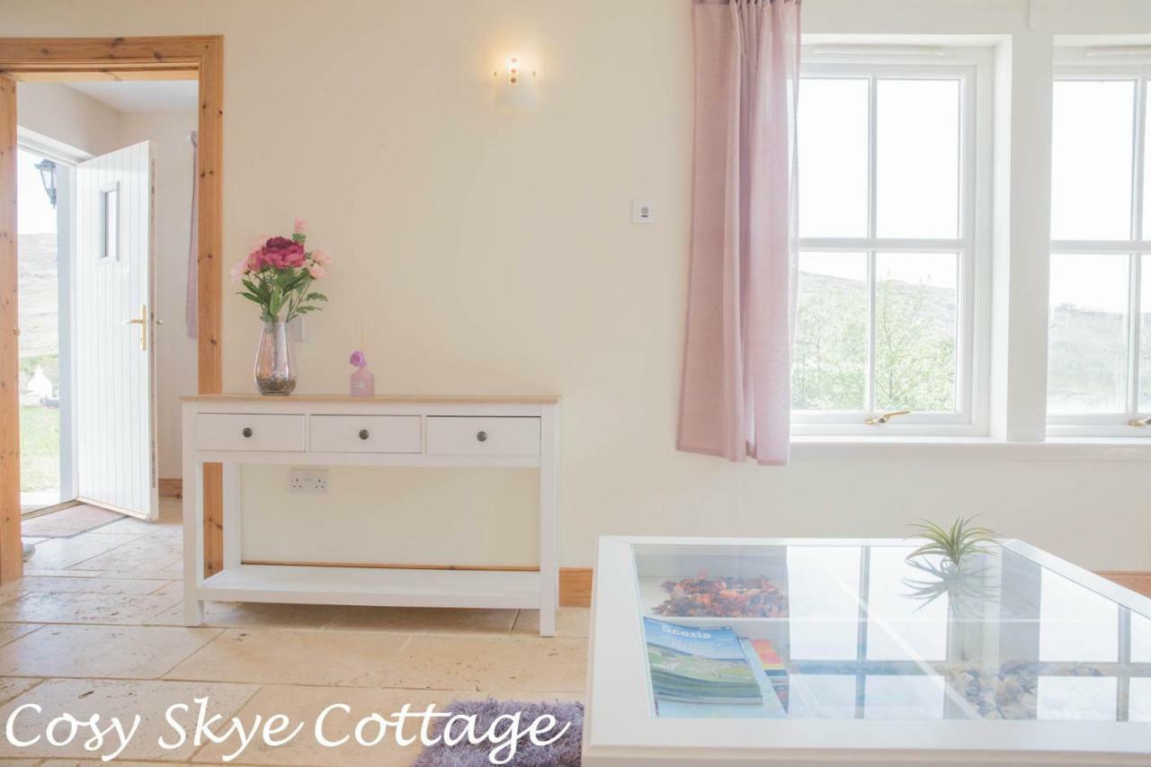Cosy Skye Cottage Kingsburgh エクステリア 写真