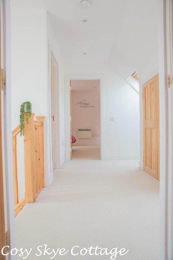 Cosy Skye Cottage Kingsburgh エクステリア 写真